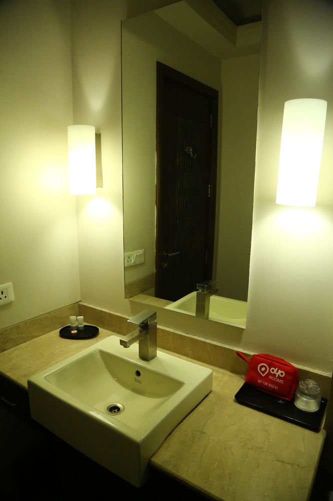 Oyo Rooms Chandigarh Sector 34 المظهر الخارجي الصورة